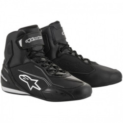 Chaussures Alpinestars Faster-3, n° 1 des bottines moto d'Alpinestars