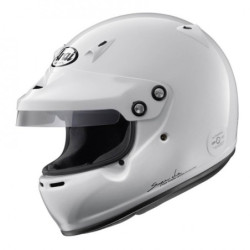 Casque Arai GP5W Touring Clips Hans - un casque fia sur et confortable