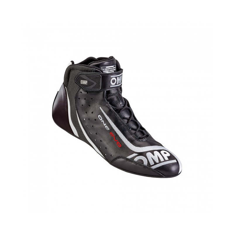 Chaussures OMP One Evo - un cuir très souple pour ces bottines fia