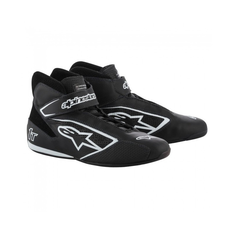 Chaussures Alpinestars Tech-1 T - new modèle de chaussures FIA en cuir