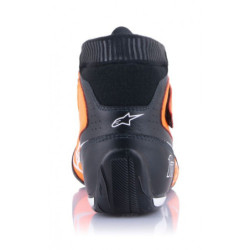 Nouvelle évolution pour les chaussures Alpînestars FIA Tech-1 T v3