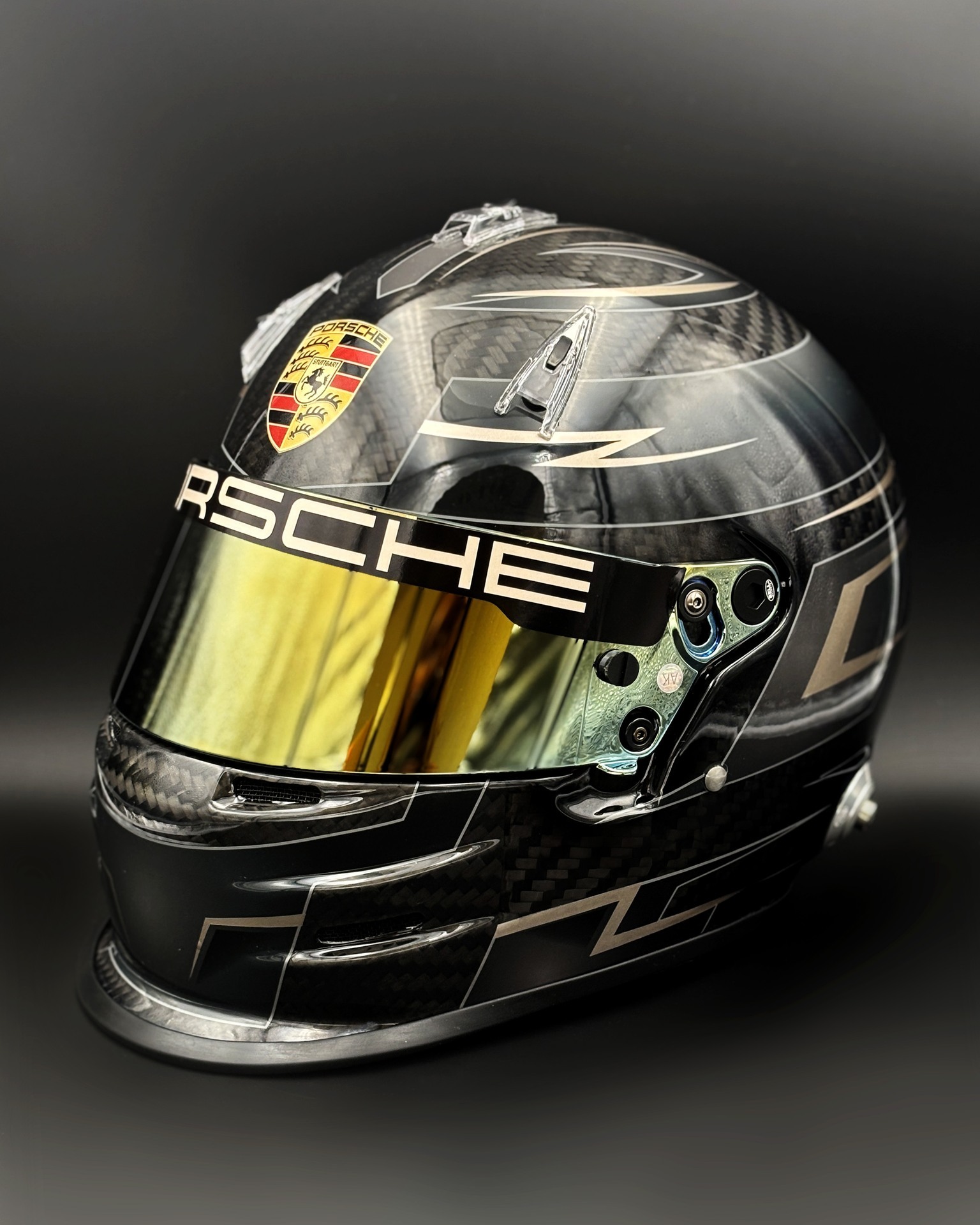 casque bell GT3 personnalisé par makdesign